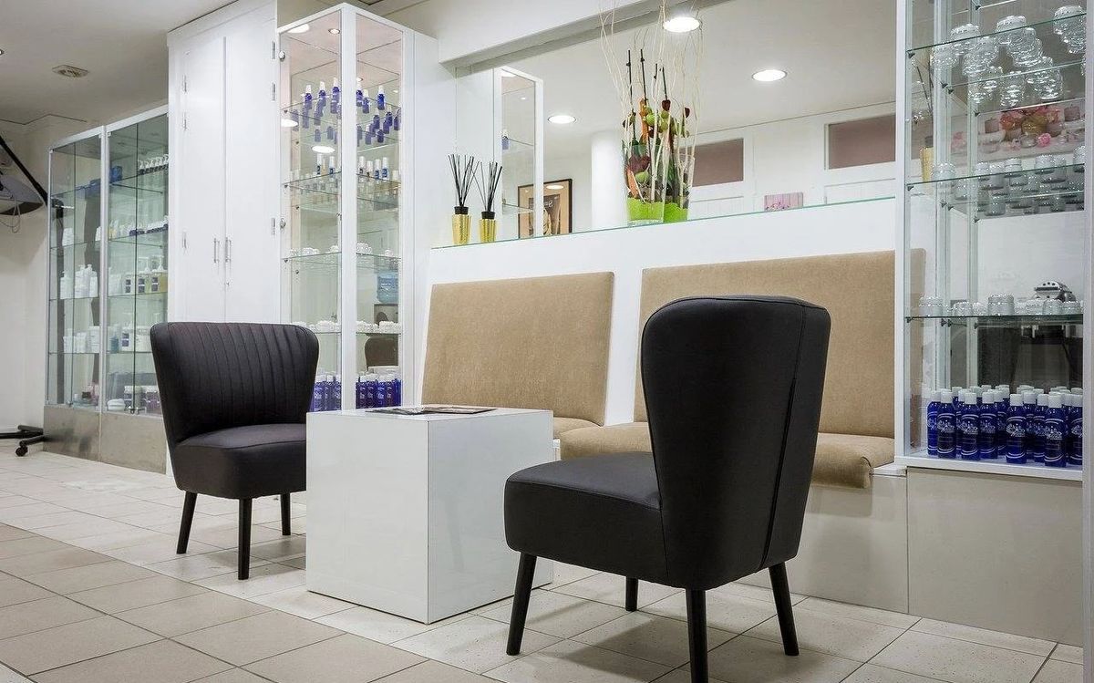 Fauteuils et espace coiffure Melting Pot